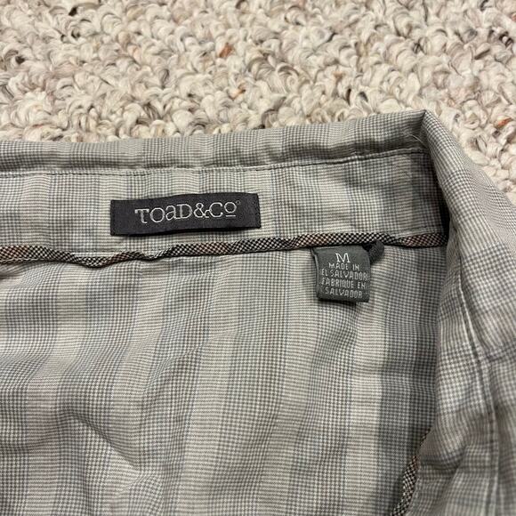 Toad & Co Men's Wanderer Long Sleeve Button Down Shirt Sz M Gray Outdoor Hike - Picture 1 of 9